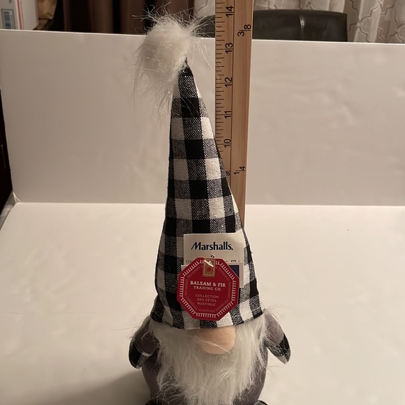NWT balsam & fir trading  black, white and gray Buffalo check jingle bell Gnome - Picture 4 of 13